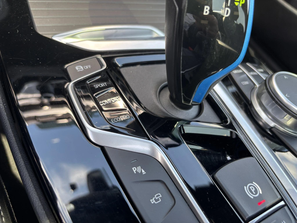 BMW iX3 – foto 25