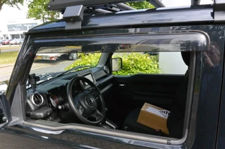 Suzuki Jimny – thumbnail 14