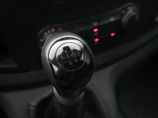 Mercedes-Benz Vito – thumbnail 27