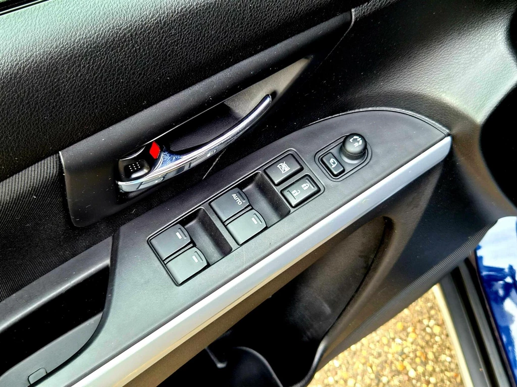 Suzuki S-Cross – foto 28