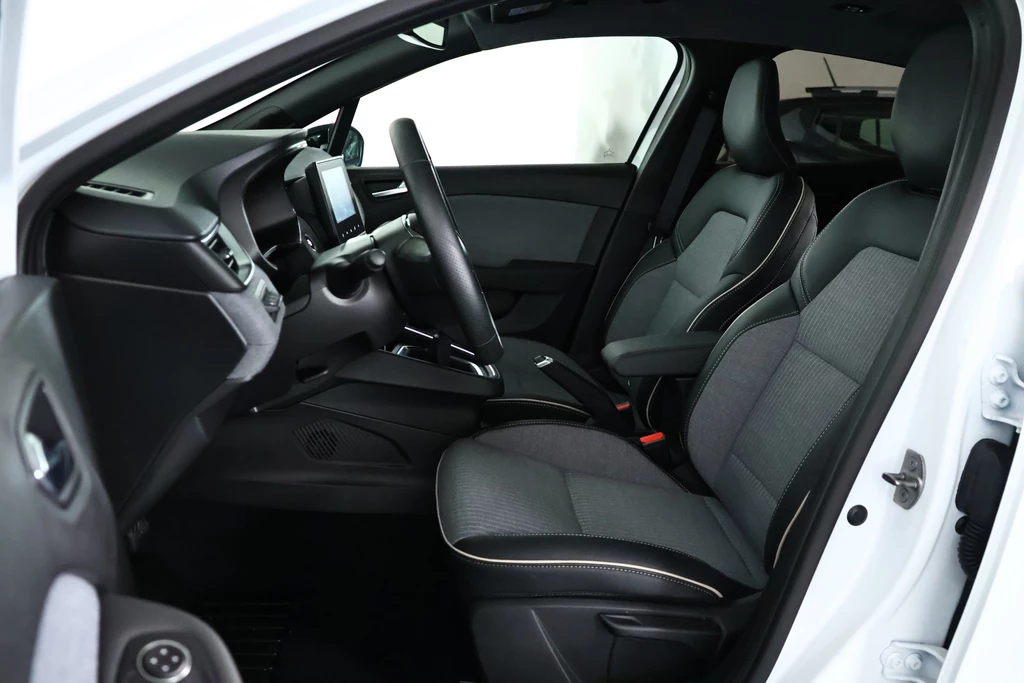 Renault Clio – foto 11