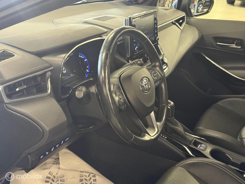 Toyota Corolla Touring Sports – foto 11