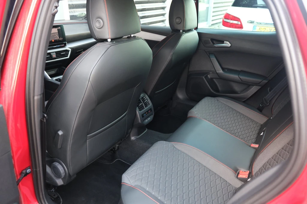 SEAT Leon – foto 12