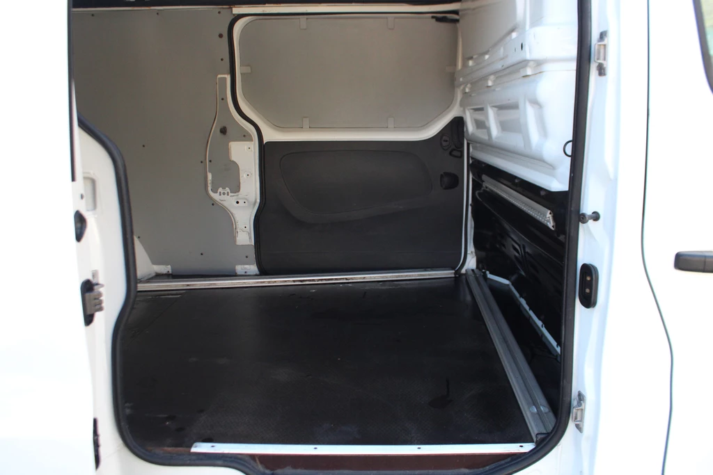 Renault Trafic – foto 11