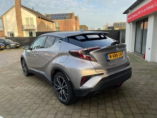 Toyota C-HR – thumbnail 3