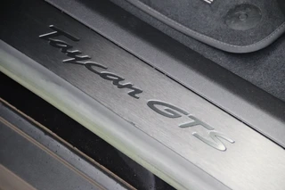 Porsche Taycan – thumbnail 29