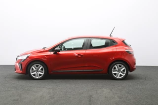 Renault Clio – thumbnail 2