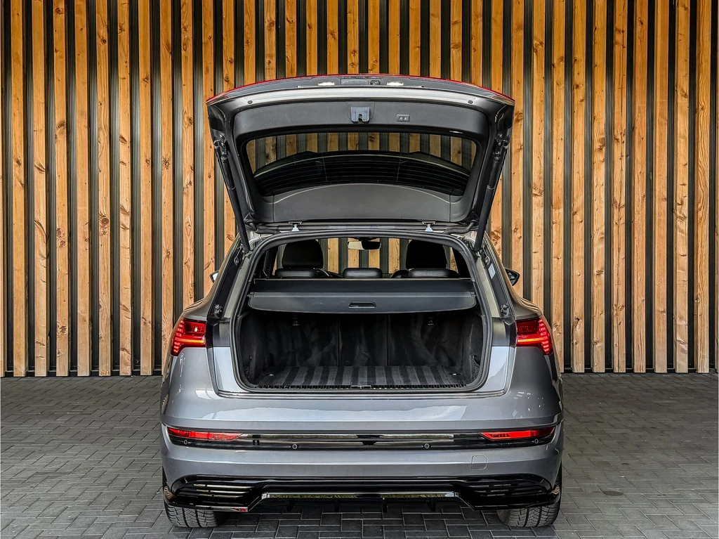 Audi e-tron – foto 17
