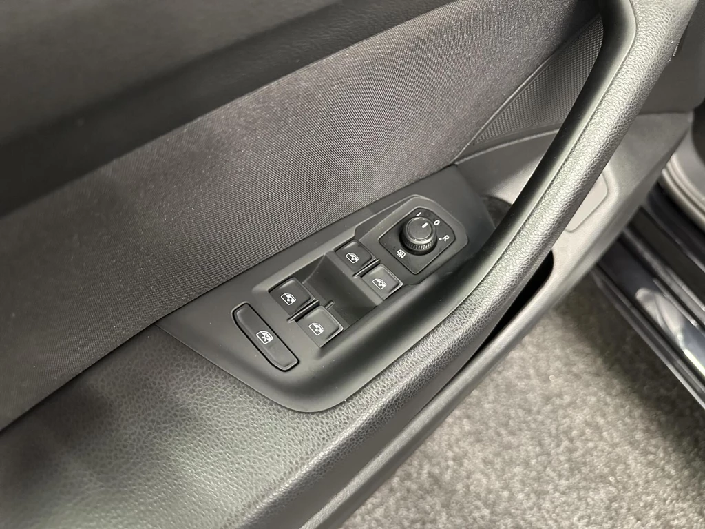 Volkswagen Passat – foto 20