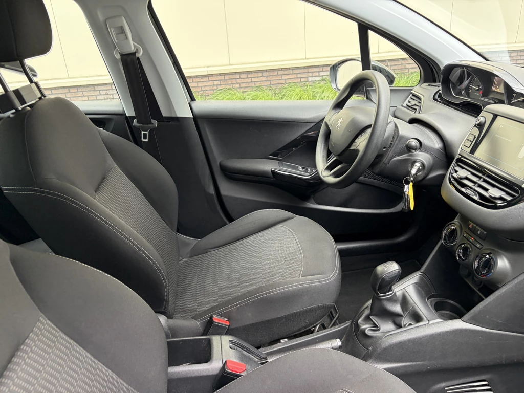 Peugeot 208 – foto 26