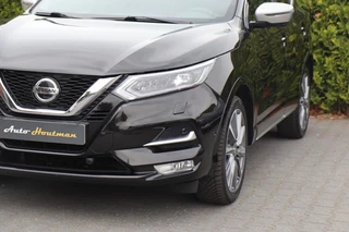 Nissan QASHQAI – thumbnail 1