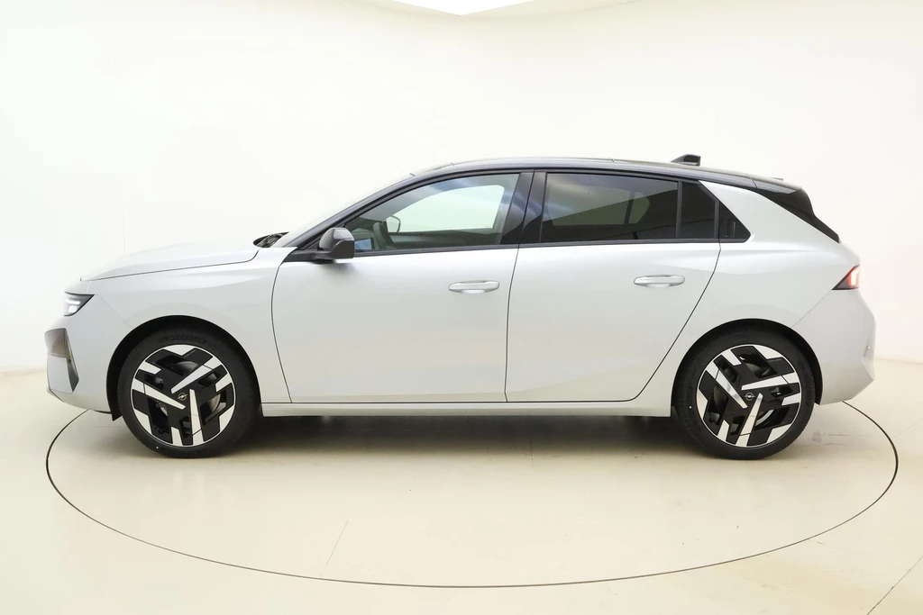 Opel Astra – foto 2
