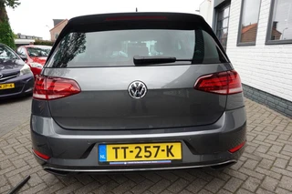 Volkswagen Golf – thumbnail 4