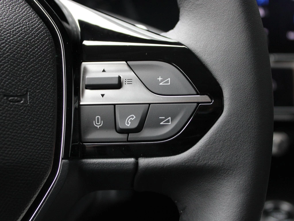 Peugeot 408 – foto 18