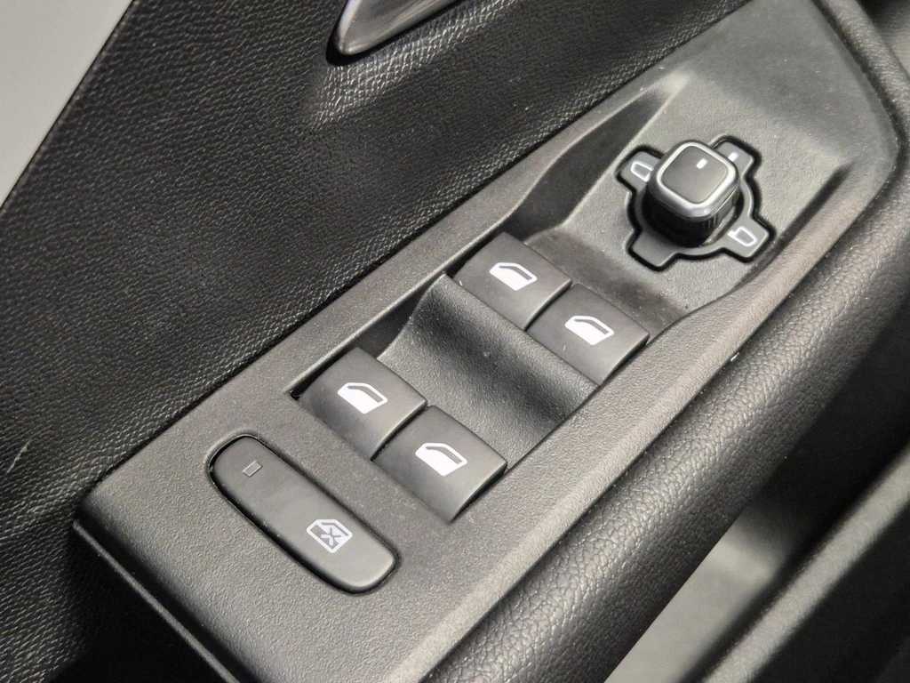 Opel Astra – foto 14