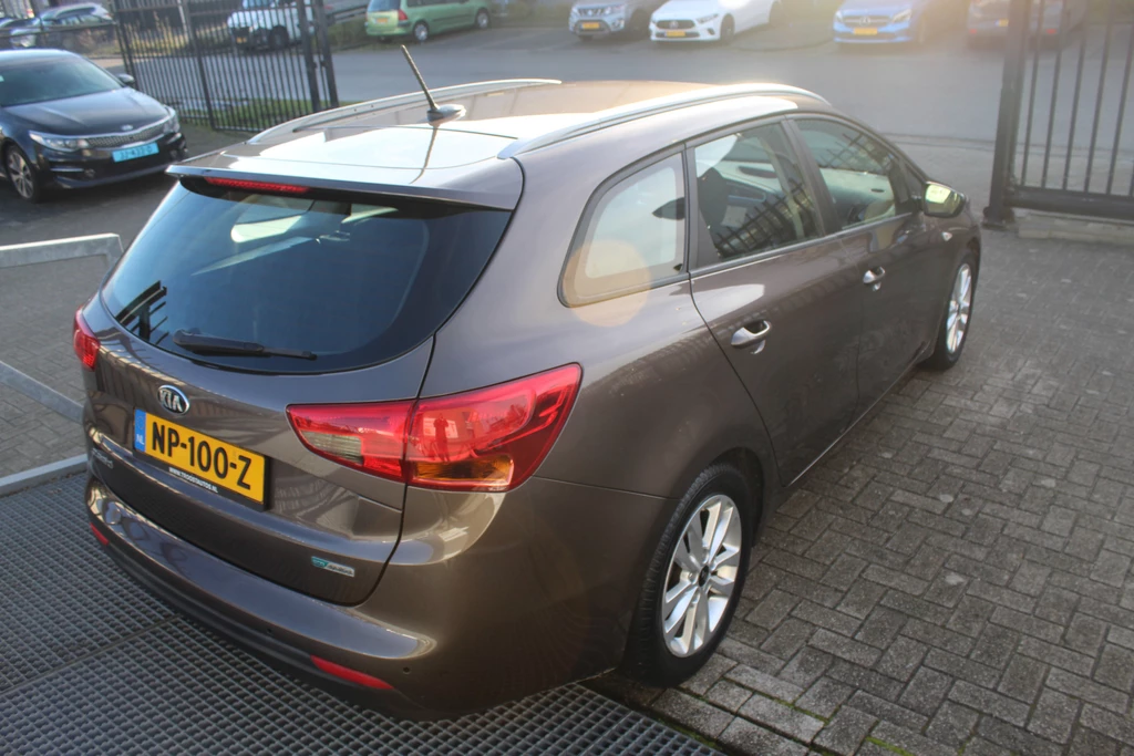 Kia cee'd – foto 5