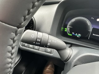 Toyota C-HR – thumbnail 28
