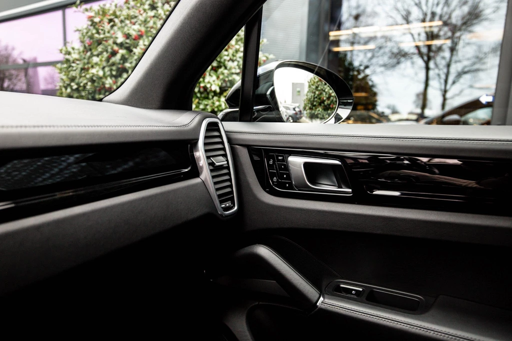 Porsche Cayenne – foto 19