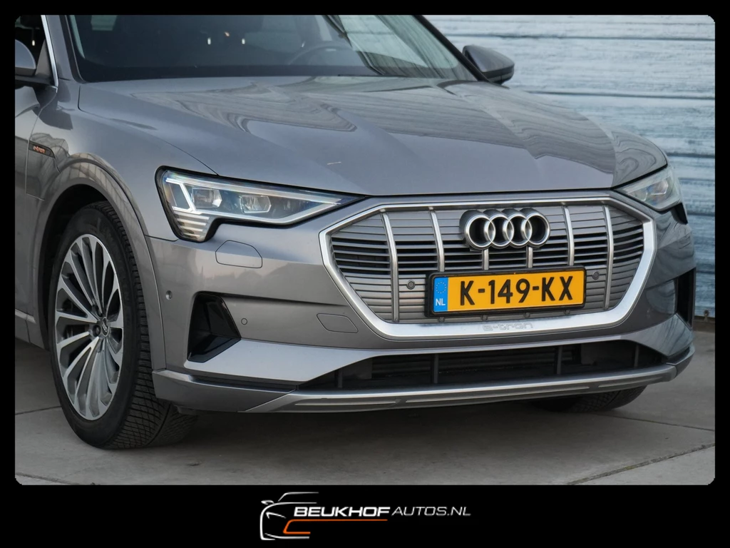 Audi e-tron – foto 8