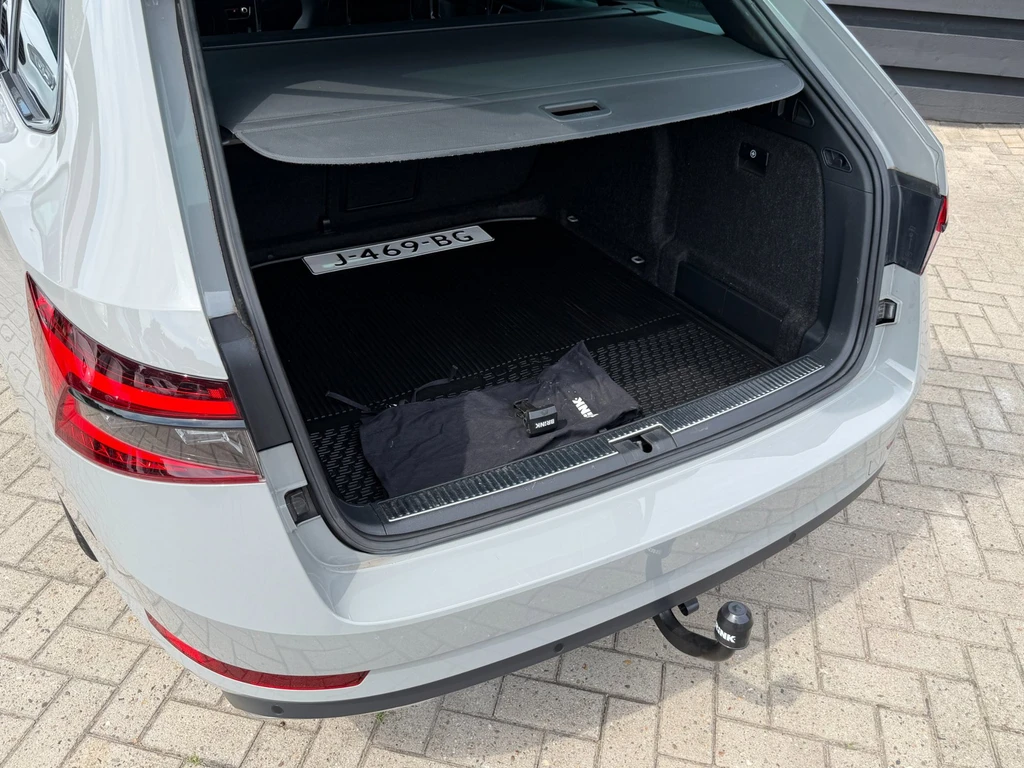Škoda Superb – foto 28