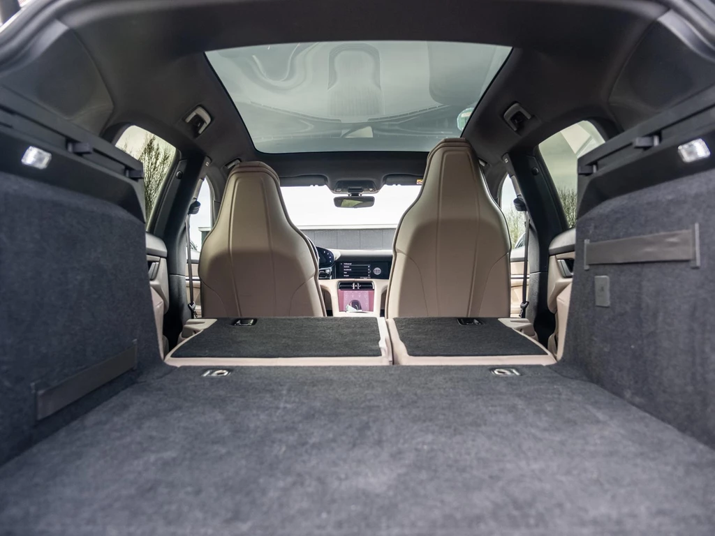 Porsche Taycan – foto 16