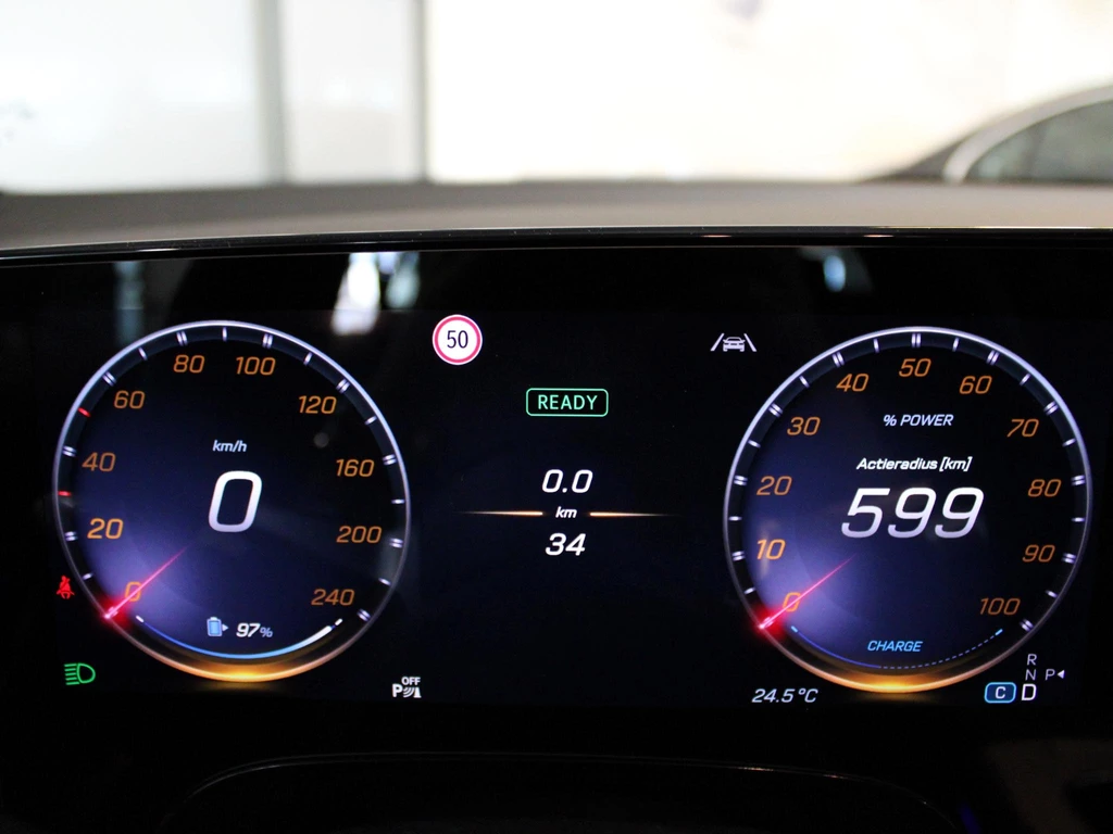 Mercedes-Benz GLB – foto 12