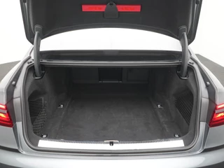 Audi S8 – thumbnail 62