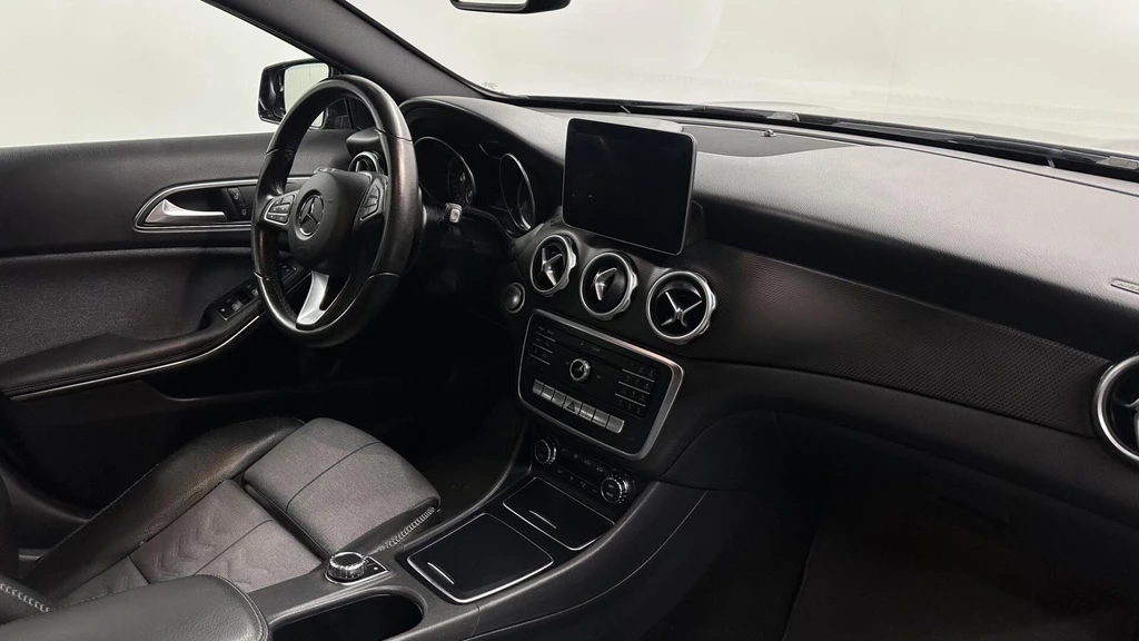 Mercedes-Benz GLA – foto 17