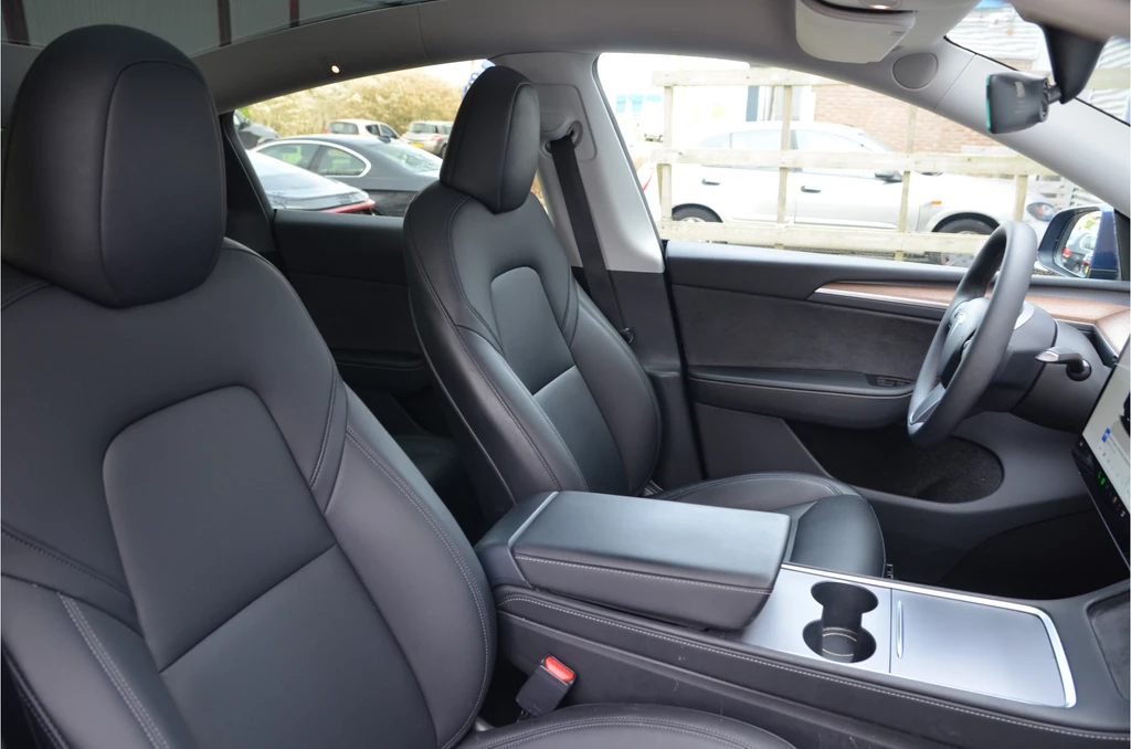 Tesla Model Y – foto 7