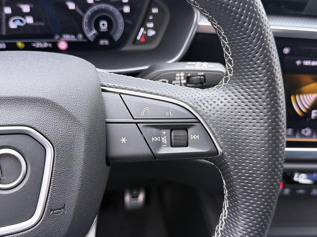 Audi Q3 – foto 16