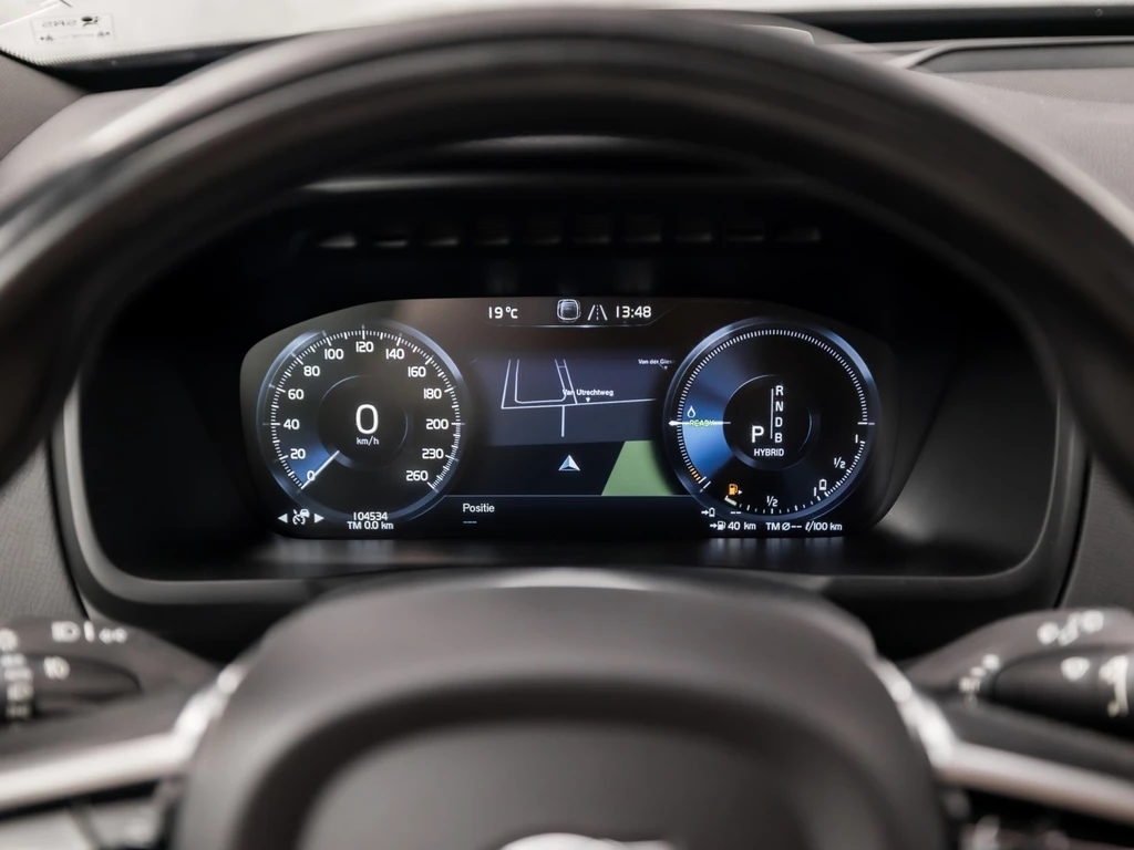 Volvo XC90 – foto 32