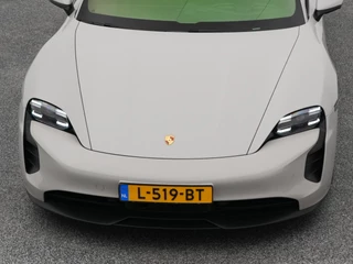 Porsche Taycan – thumbnail 17