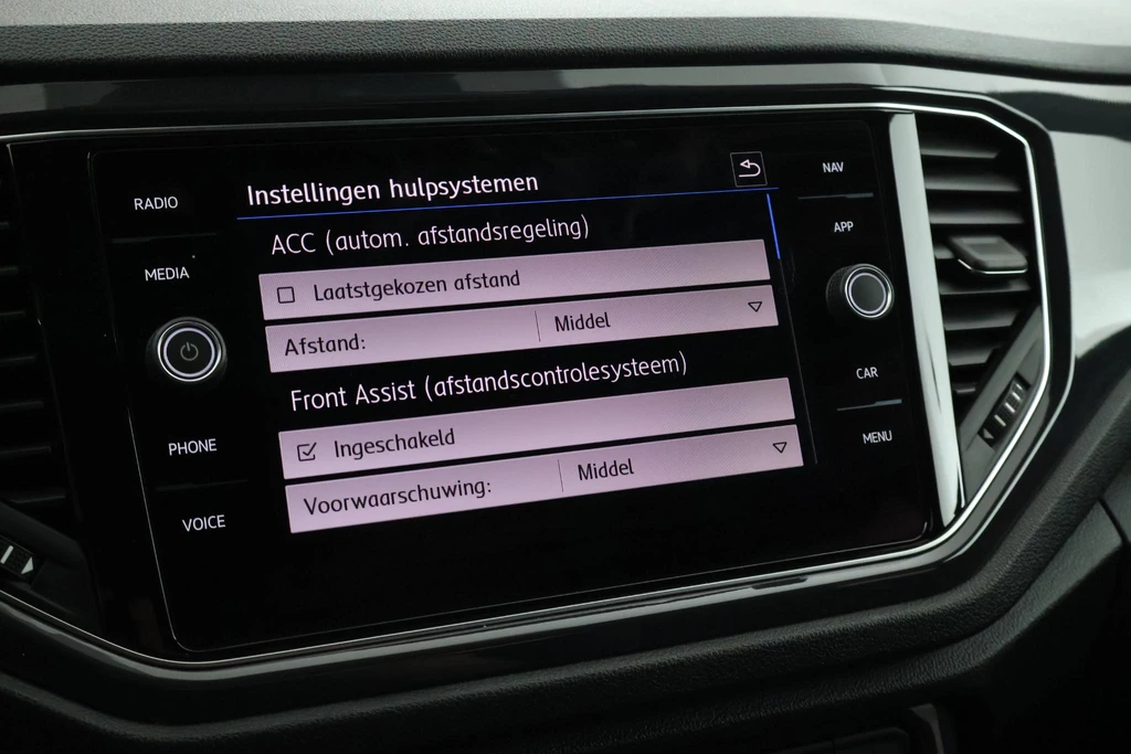 Volkswagen T-Roc – foto 27