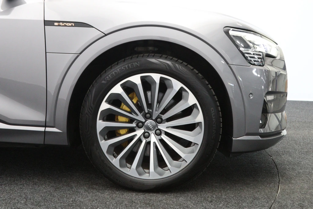 Audi e-tron – foto 21