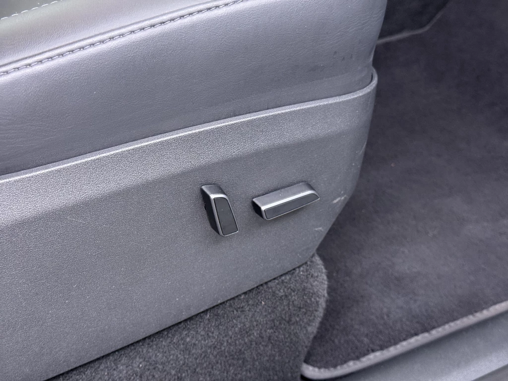 Tesla Model Y – foto 42