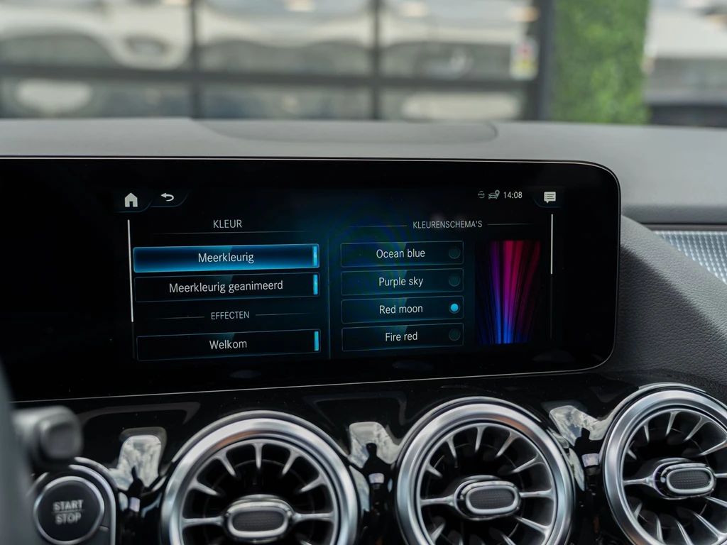 Mercedes-Benz EQA – foto 32