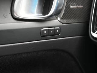 Volvo XC40 – thumbnail 23