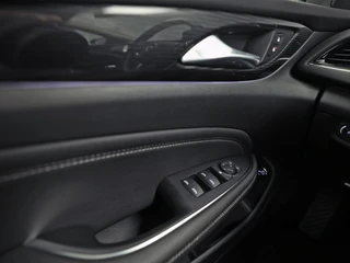 Opel Insignia – thumbnail 25