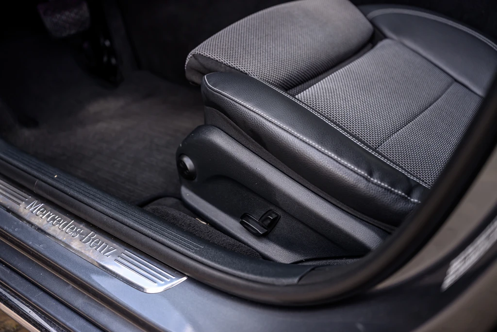 Mercedes-Benz E-Klasse – foto 26