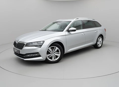 Skoda Superb Combi 1.4 TSI iV Style * Trekhaak * Memory * Digitale teller *