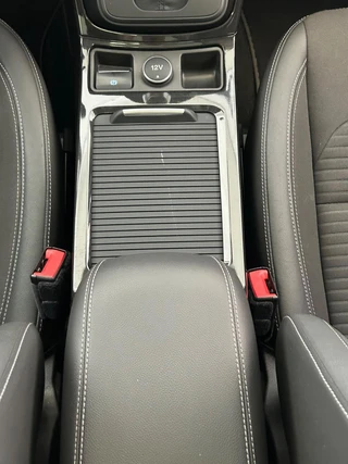 Ford Kuga – thumbnail 22