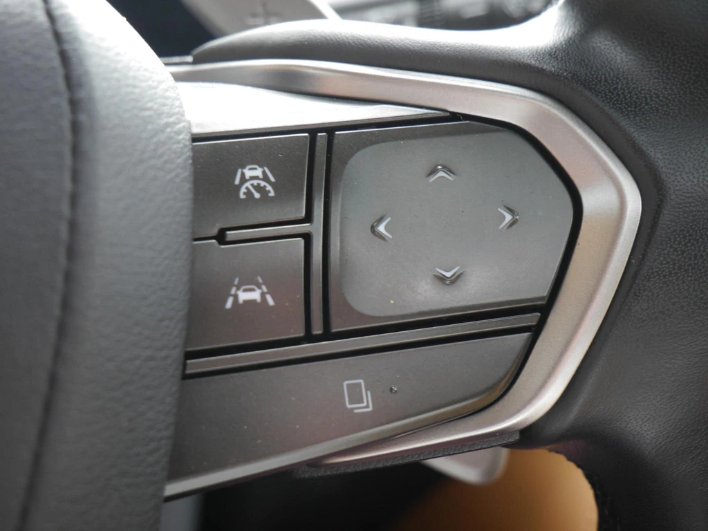 Lexus NX – foto 27