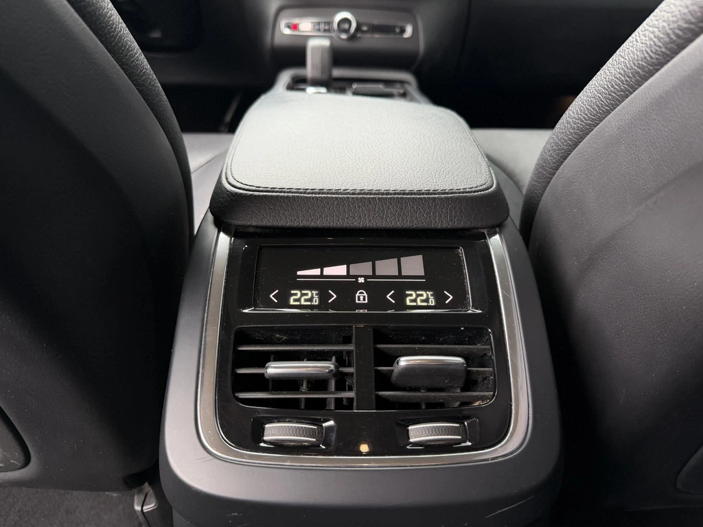 Volvo XC90 – foto 35