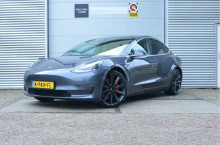 Tesla Model 3 – thumbnail 1