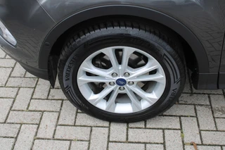 Ford Kuga – thumbnail 24