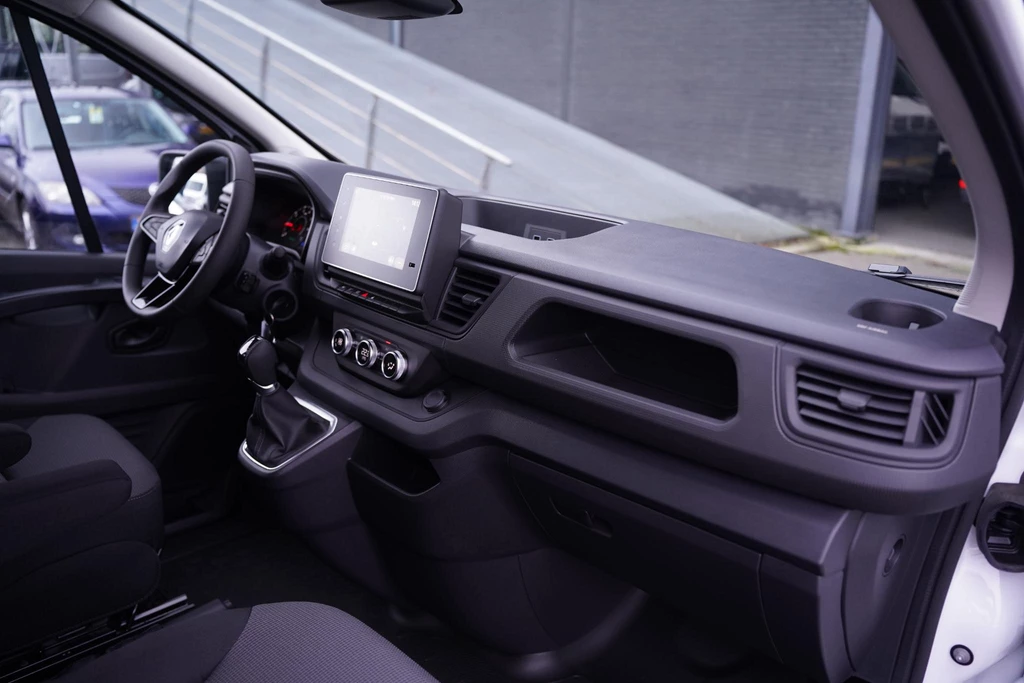 Renault Trafic – foto 29