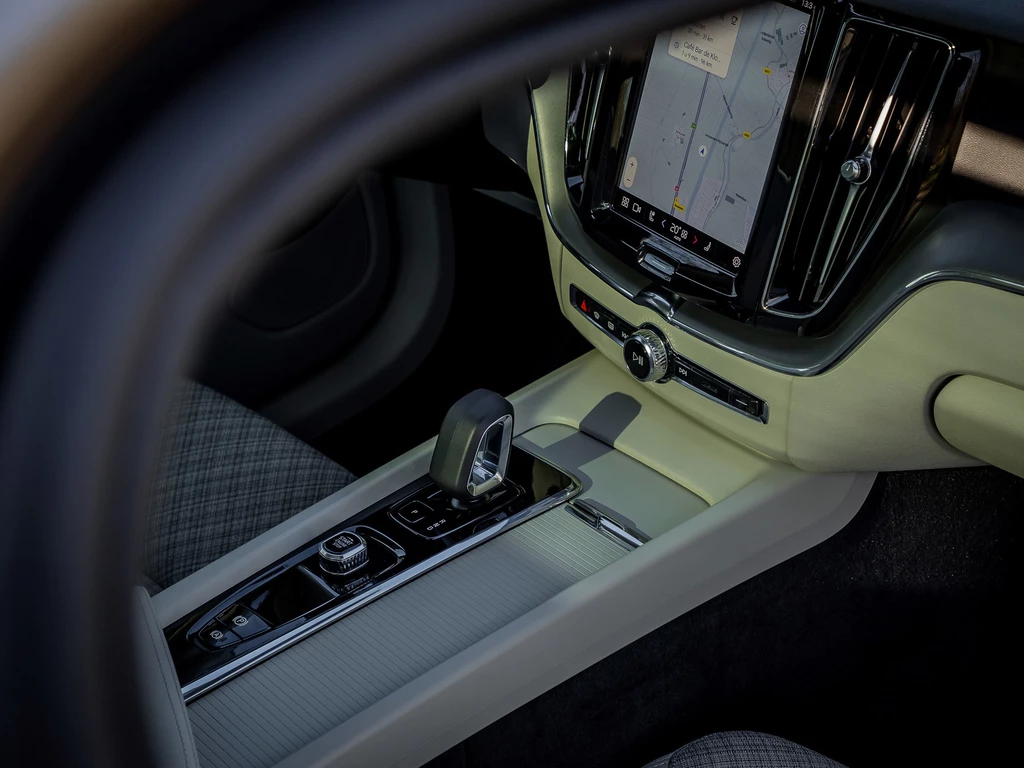 Volvo XC60 – foto 16