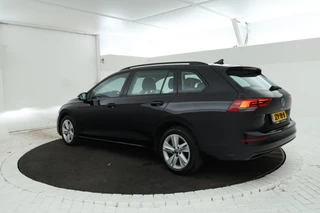 Volkswagen Golf – thumbnail 2