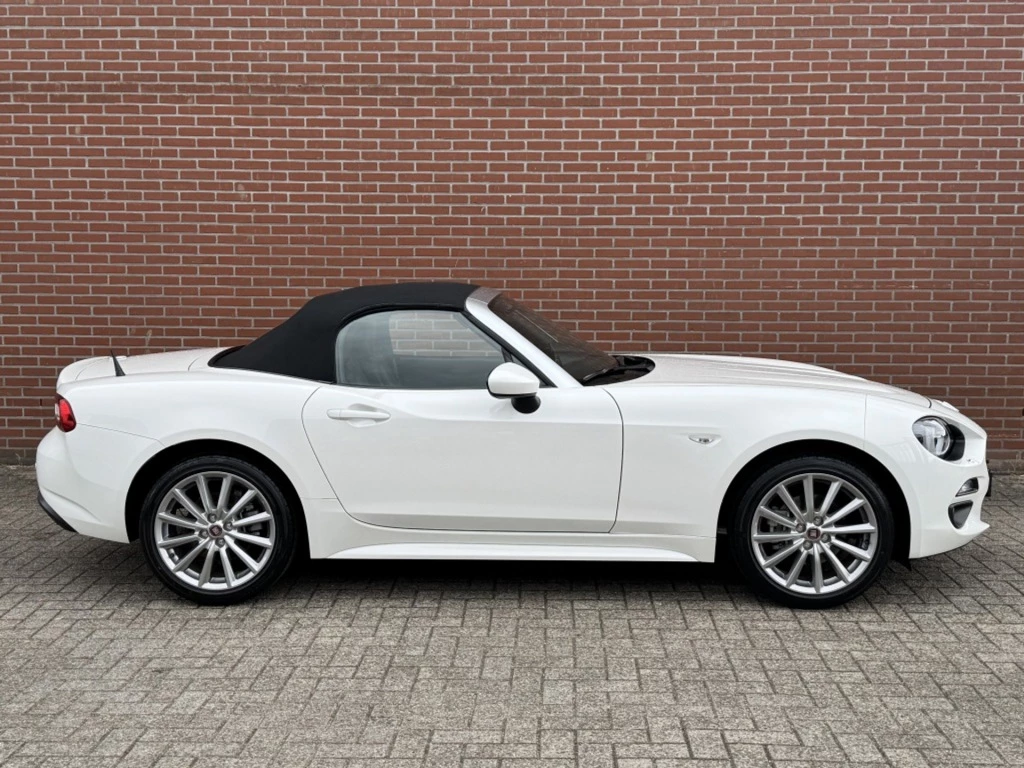 Fiat 124 Spider – foto 8