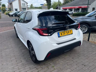 Toyota Yaris – thumbnail 3